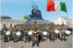 Locandina del Carosello della Fanfara Tridentina piazza Trento e Trieste 10 maggio 2019