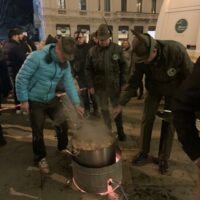 Il vin brulè scalda il Natale di Monza